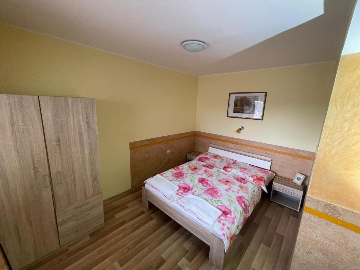 Sifra 276 Hotel Nova Lesna Luaran gambar